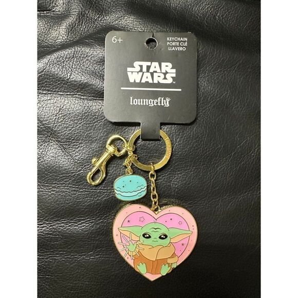 Loungefly Star Wars The Mandalorian Grogu Heart Multi-Charm Keychain - Picture 1 of 2